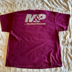 Smith & Wesson Gildan Heavy Cotton Size 2XL Mens T-Shirt. Reddish Purple